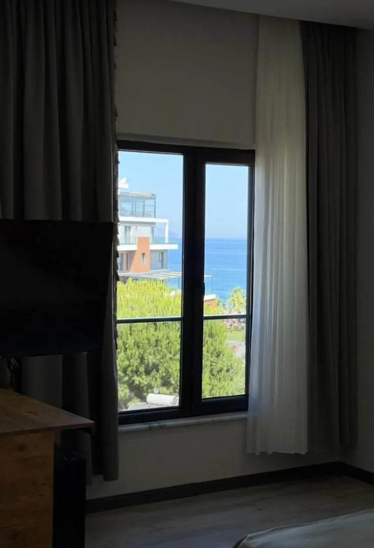 Zeus Otel Кушадасы Отель